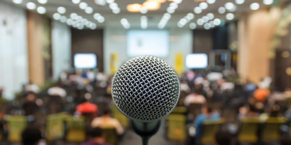 Online Tools for Nailing Your Public Speaking Skills